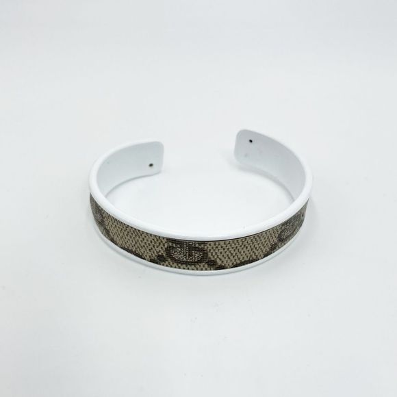 Gucci GG Monogram Cuff Bangle - Picture 6 of 11